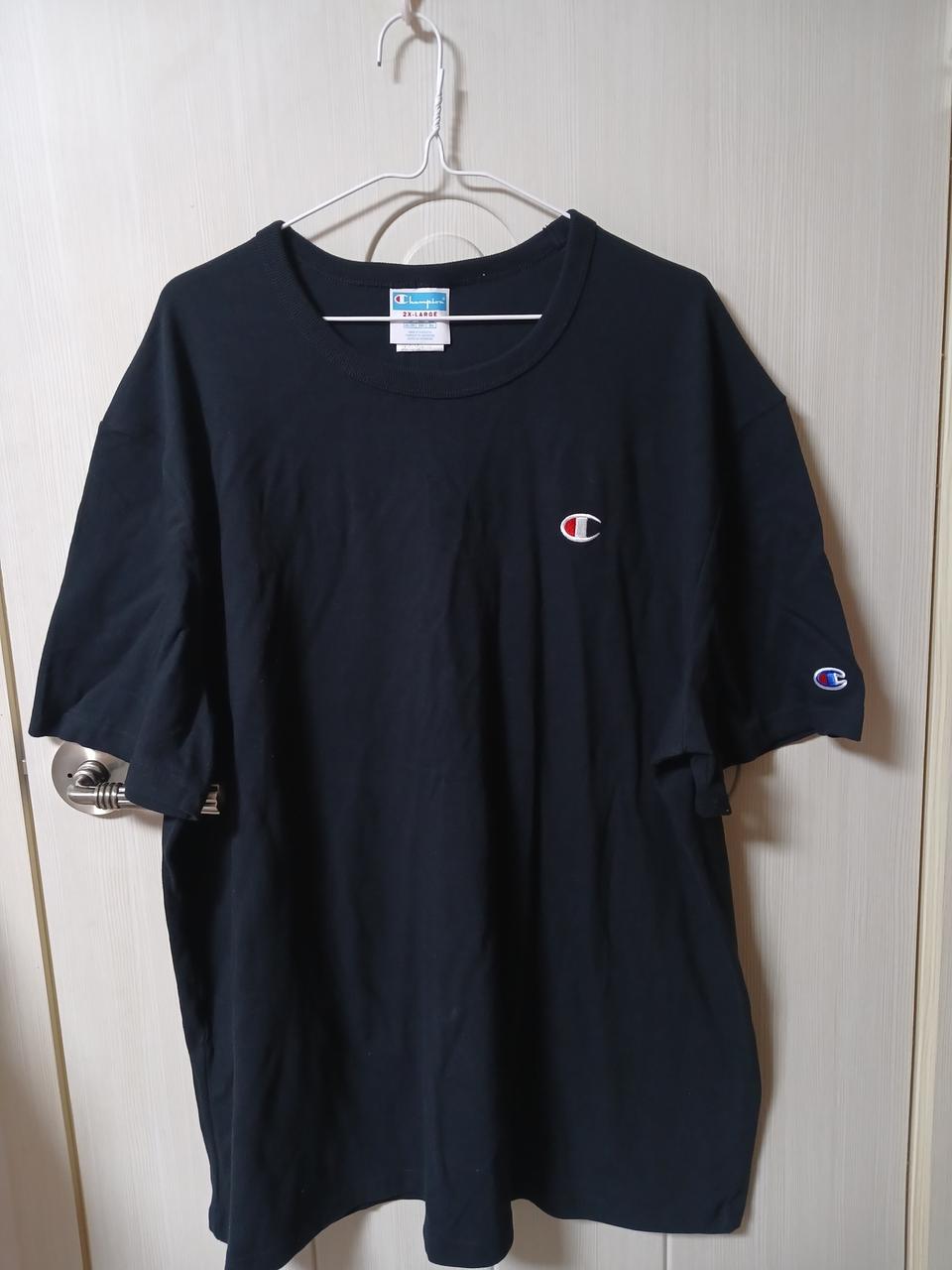 챔피언 반팔 티셔츠(2XL사이즈)