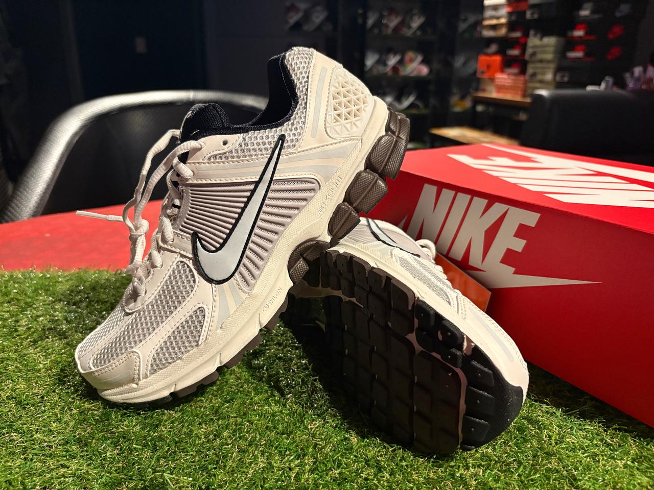 [새상품/w280]나이키 줌보메로5 정가이하판매