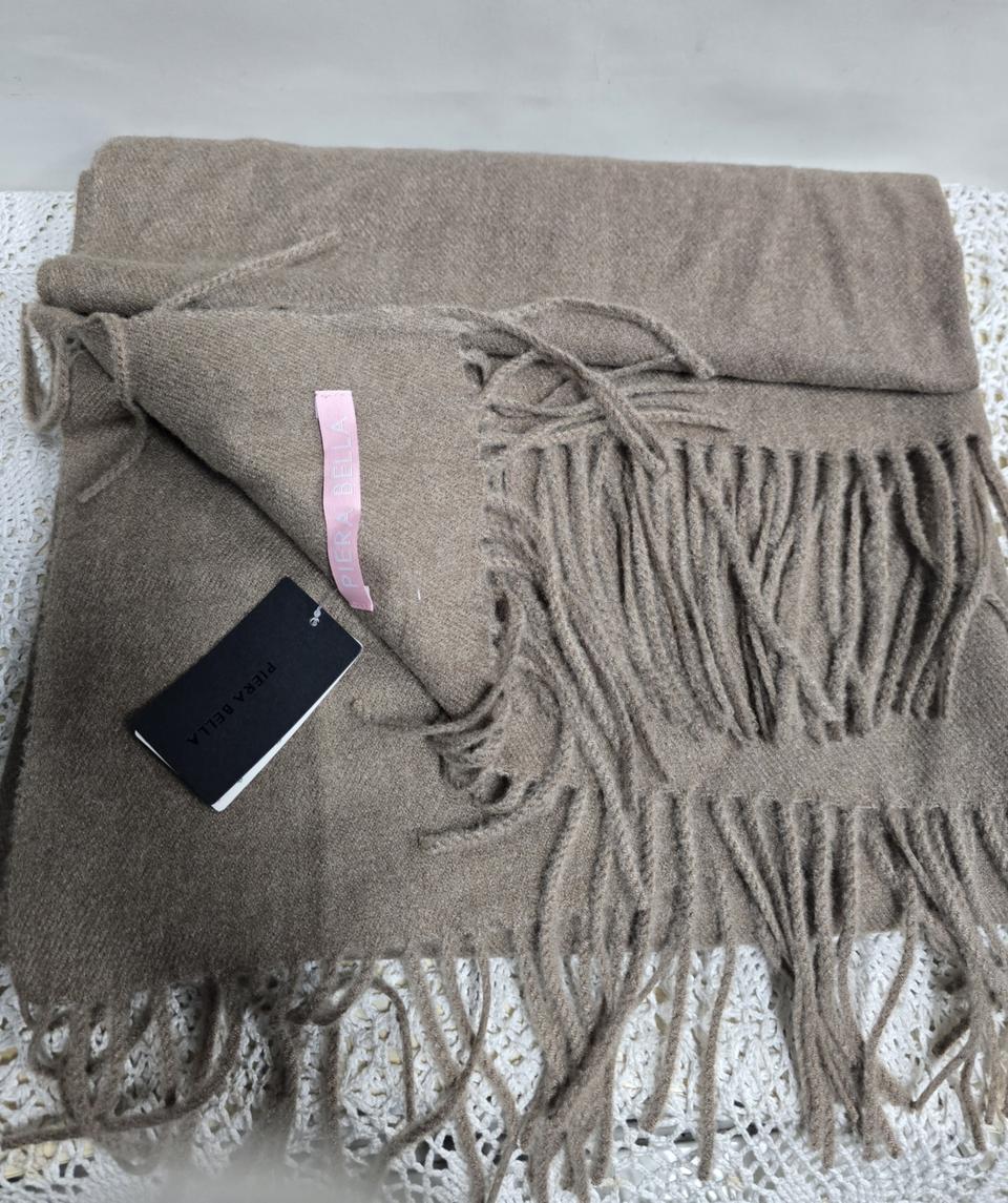 새상품)피에라벨라 빅 숄. 호주산 양모