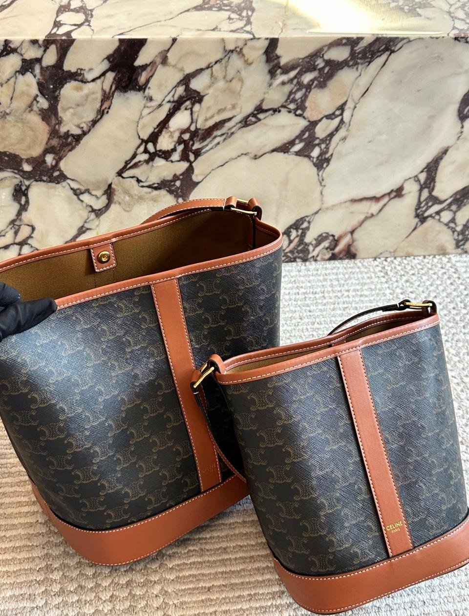 셀린느 모노그램 버킷백