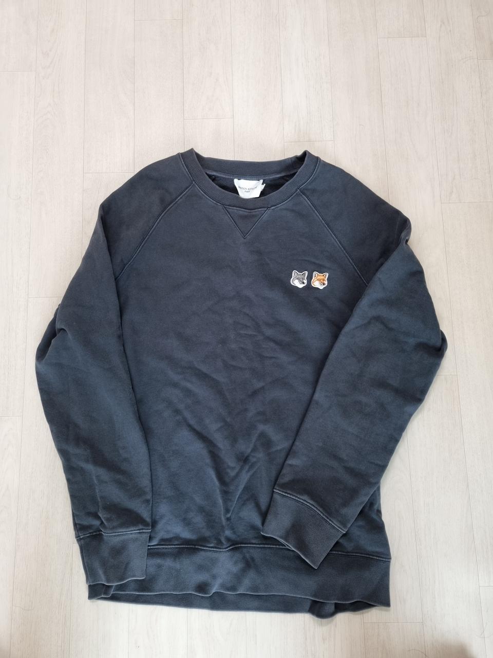 메종 키츠네 맨투맨 팝니다