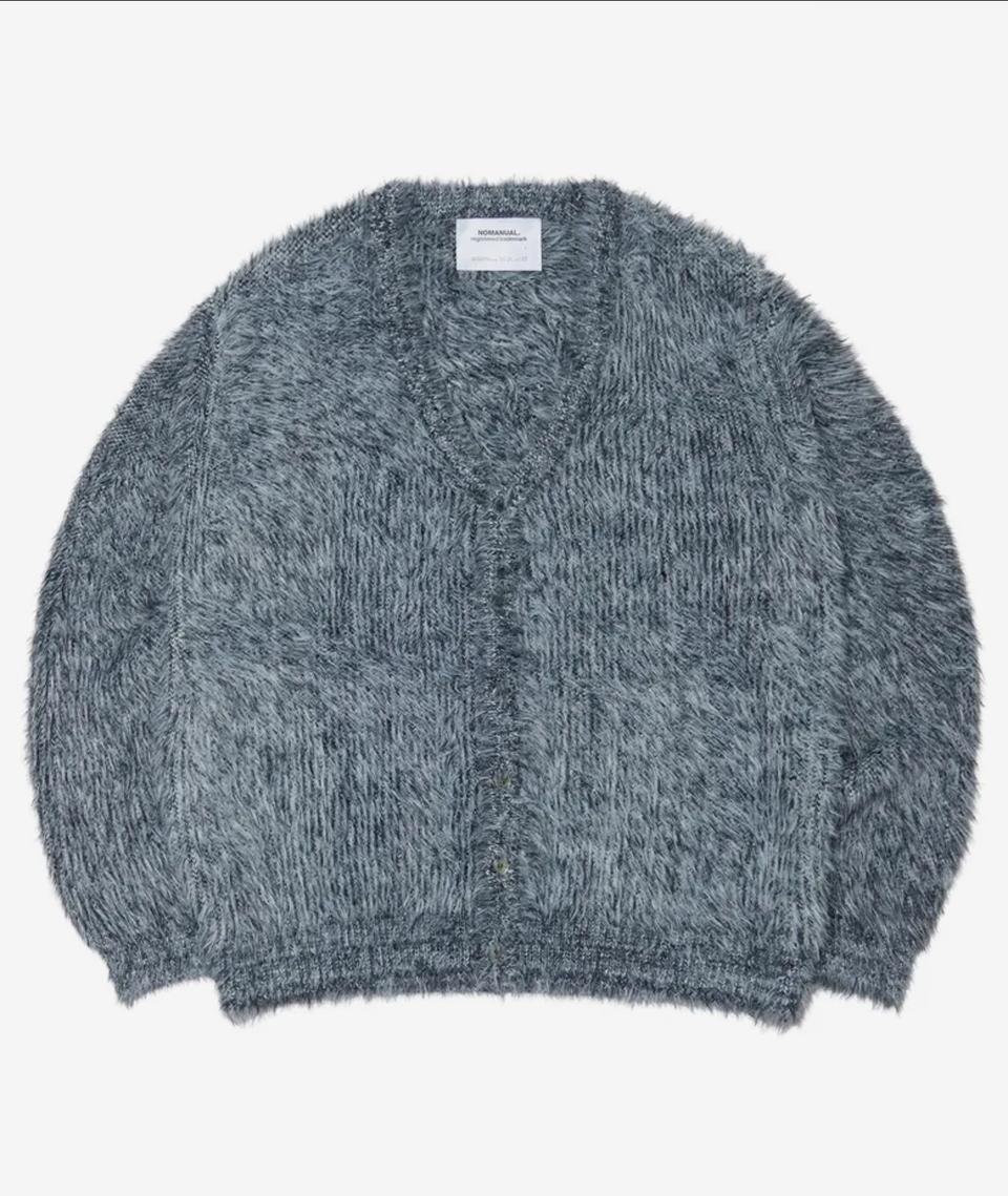 새상품 노매뉴얼 가디건 L사이즈 정상가 129,000원