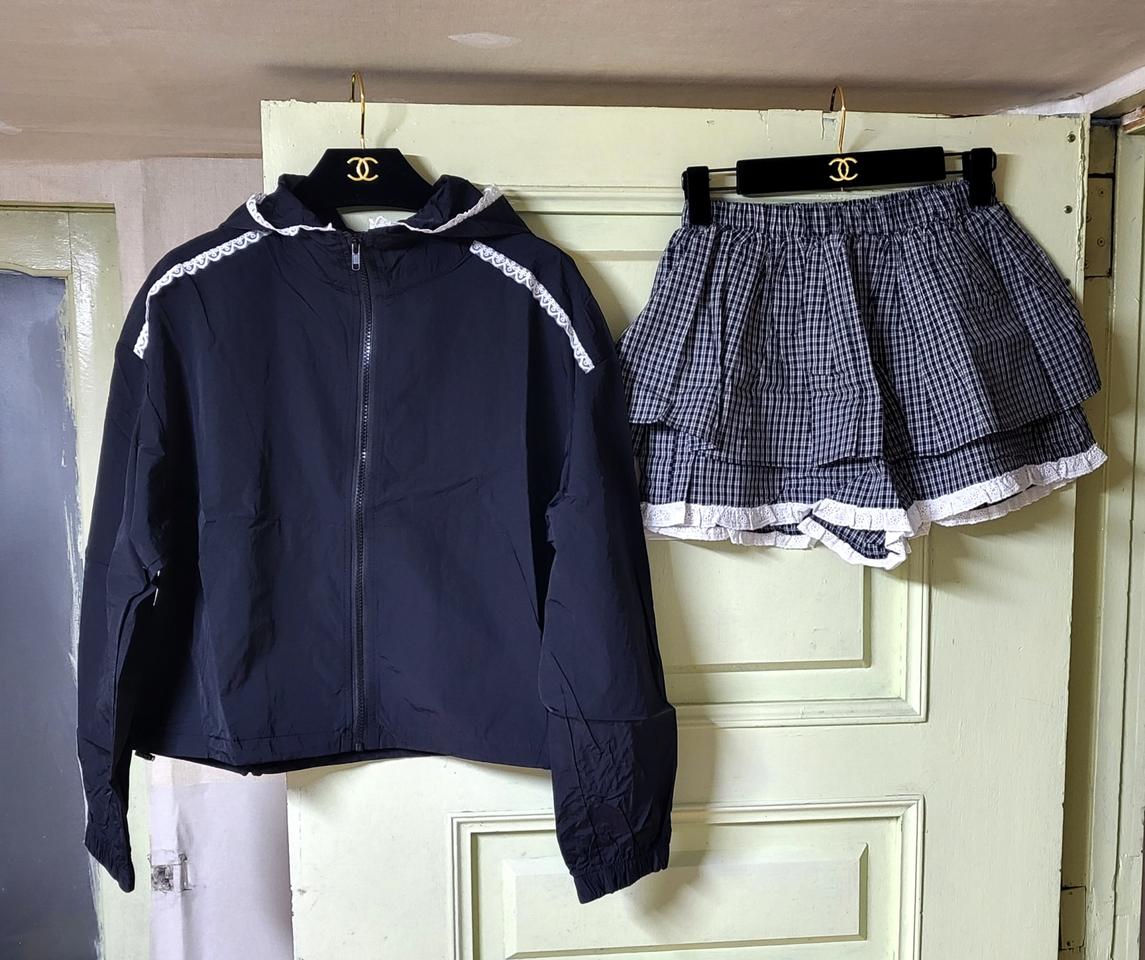 미개봉 새상품 바람막이 집업 코튼 면 프릴 반바지&스커트 세트