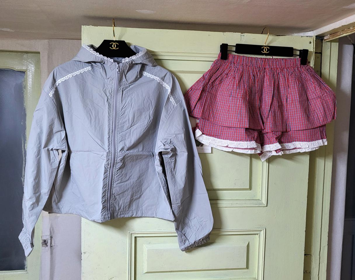 미개봉 새상품 레이스 바람막이 집업 코튼 면 프릴 반바지&스커트 세트