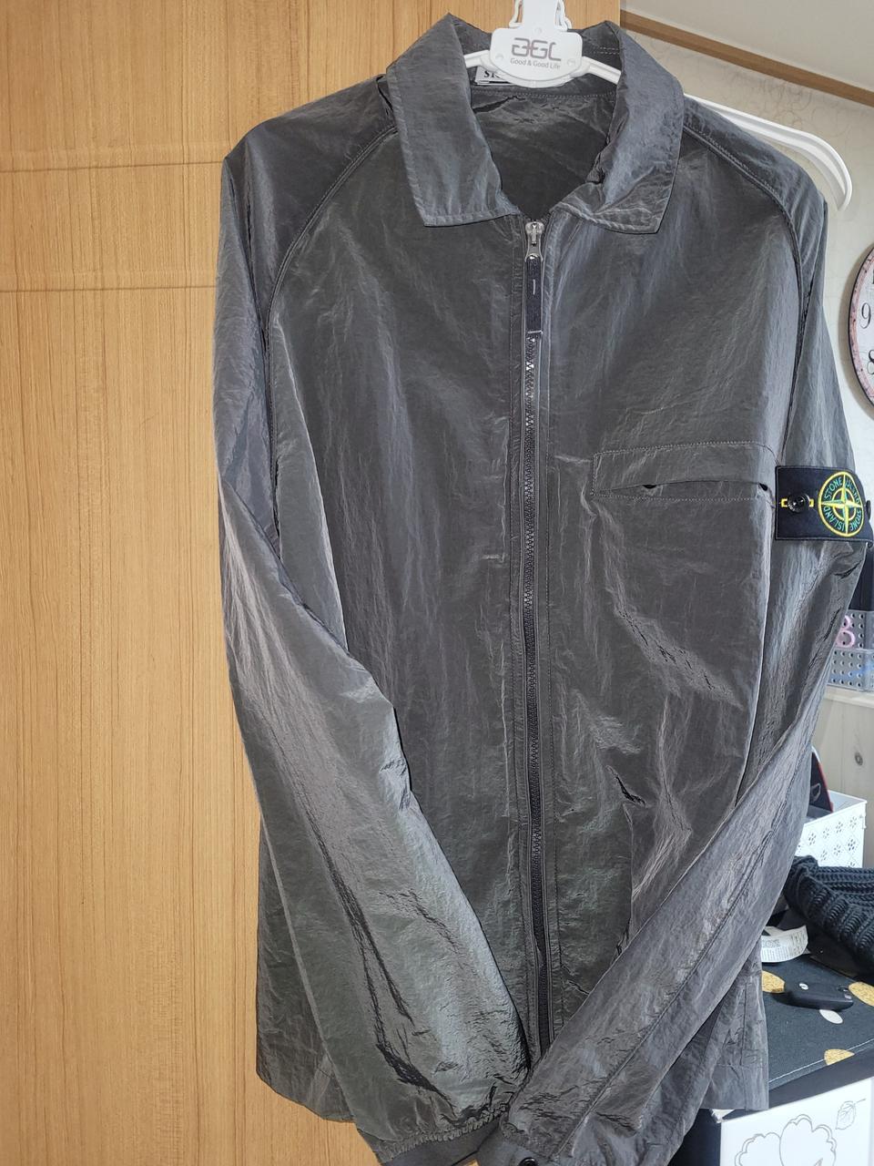 스톤아일랜드 오버셔츠 바람막이