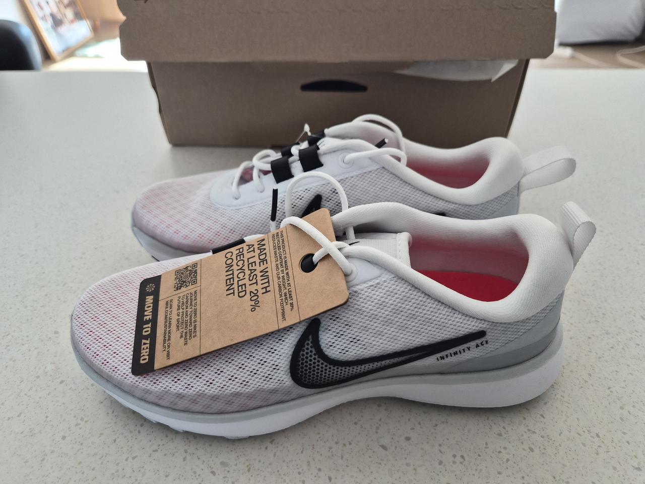 (새상품)나이키 여성 골프화 235mm