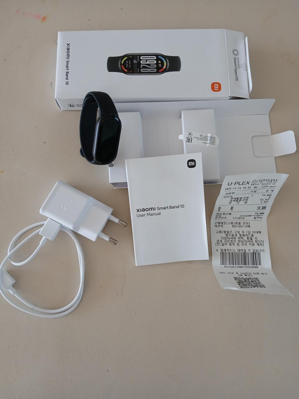 샤오미 미 밴드 10 새제품