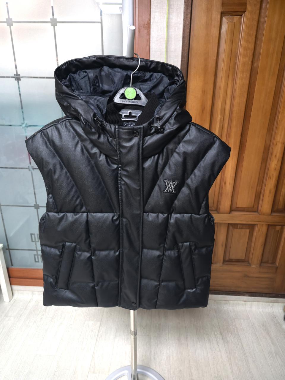 여성(55~66) 어뉴정품,구스다운골프조끼(거의새것)무료배송