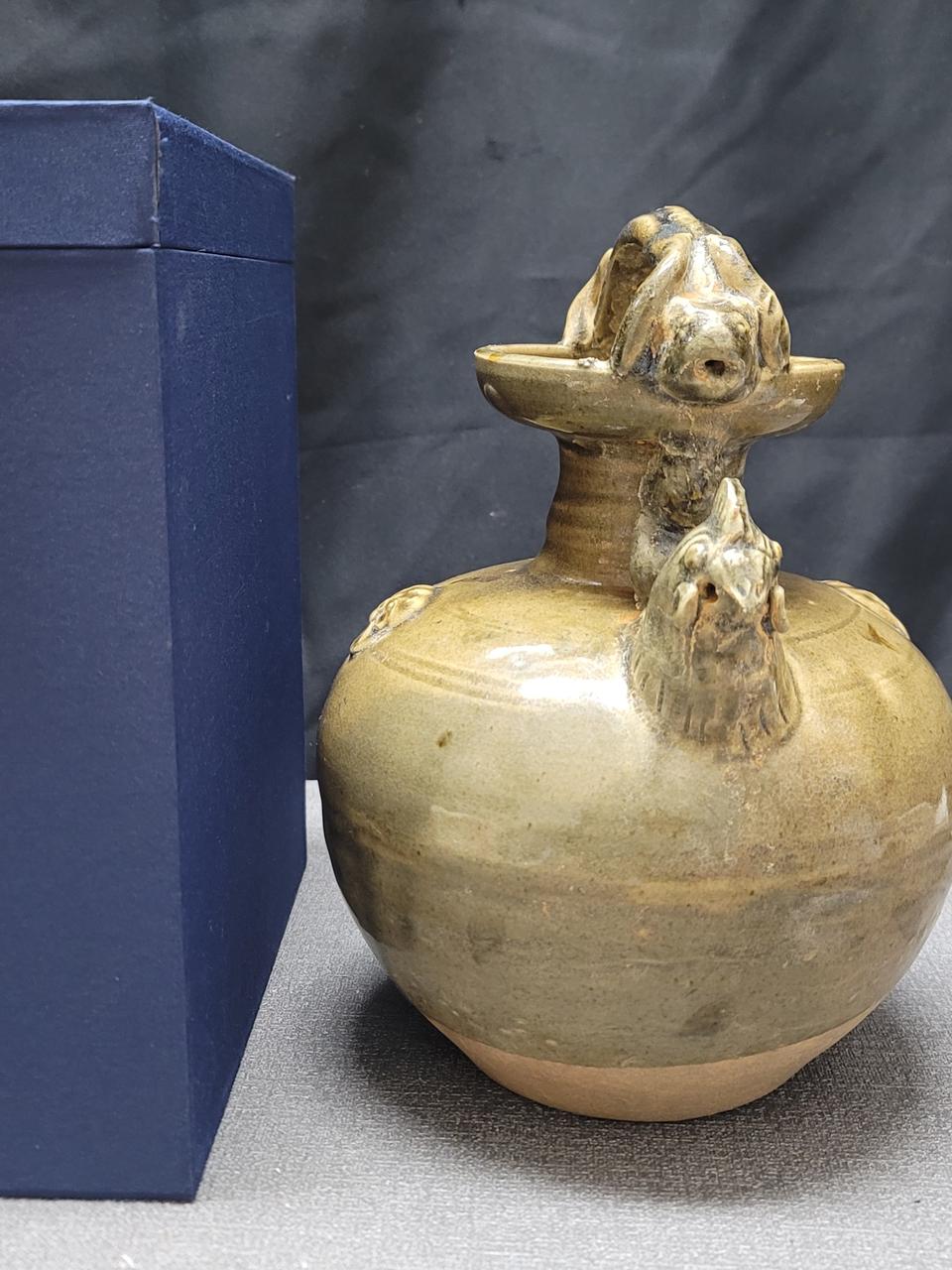 녹청자 가형호 도자기