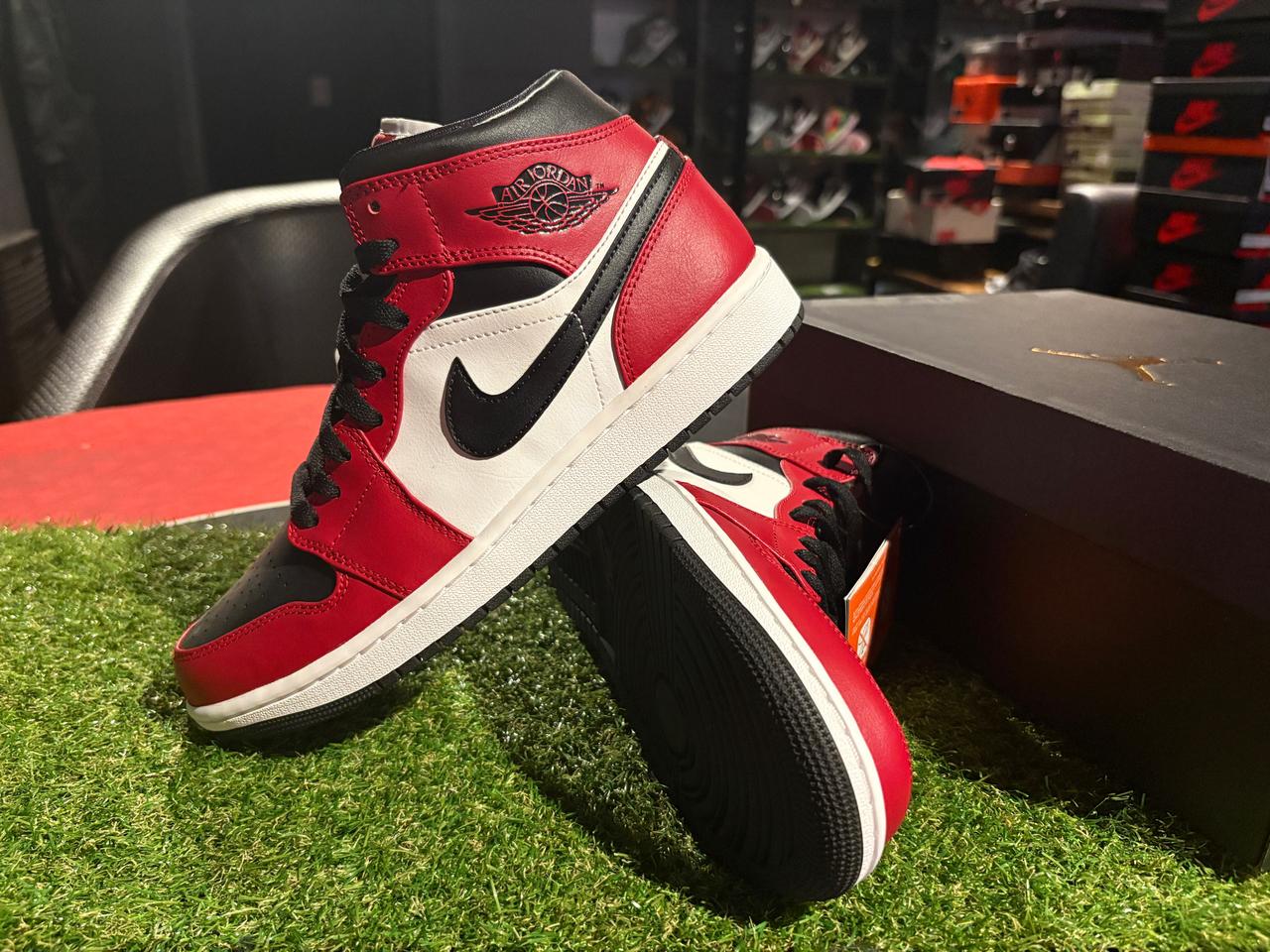 [새상품/270]조던1 미드 시카고 블랙토