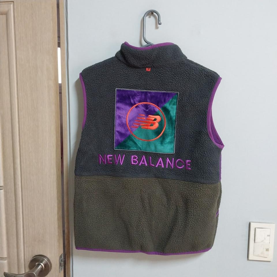 뉴발란스 뽀글이 키즈145 조끼