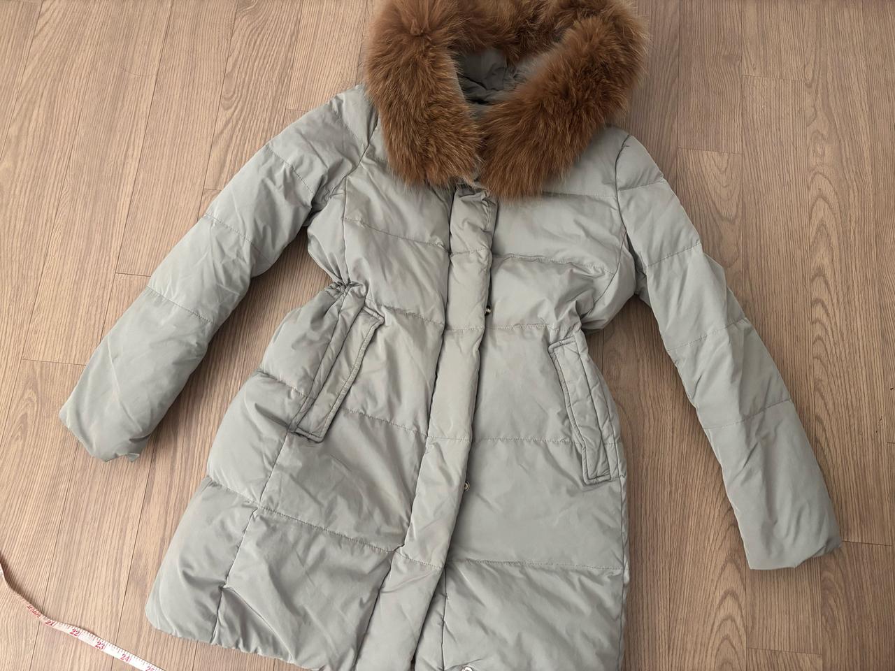 시슬리 하이넥 폭스퍼 중기장 패딩 민트그레이 55