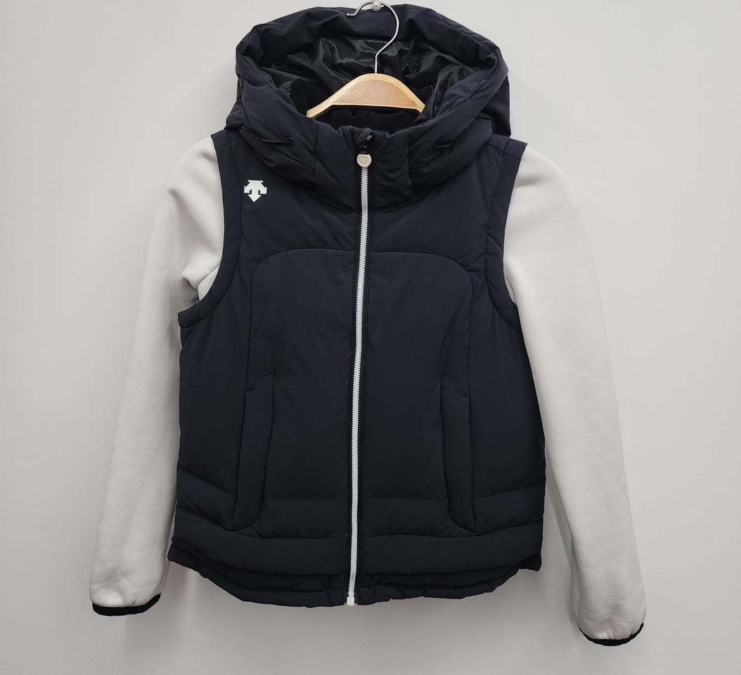 데상트 키즈 패딩 집업(140사이즈)