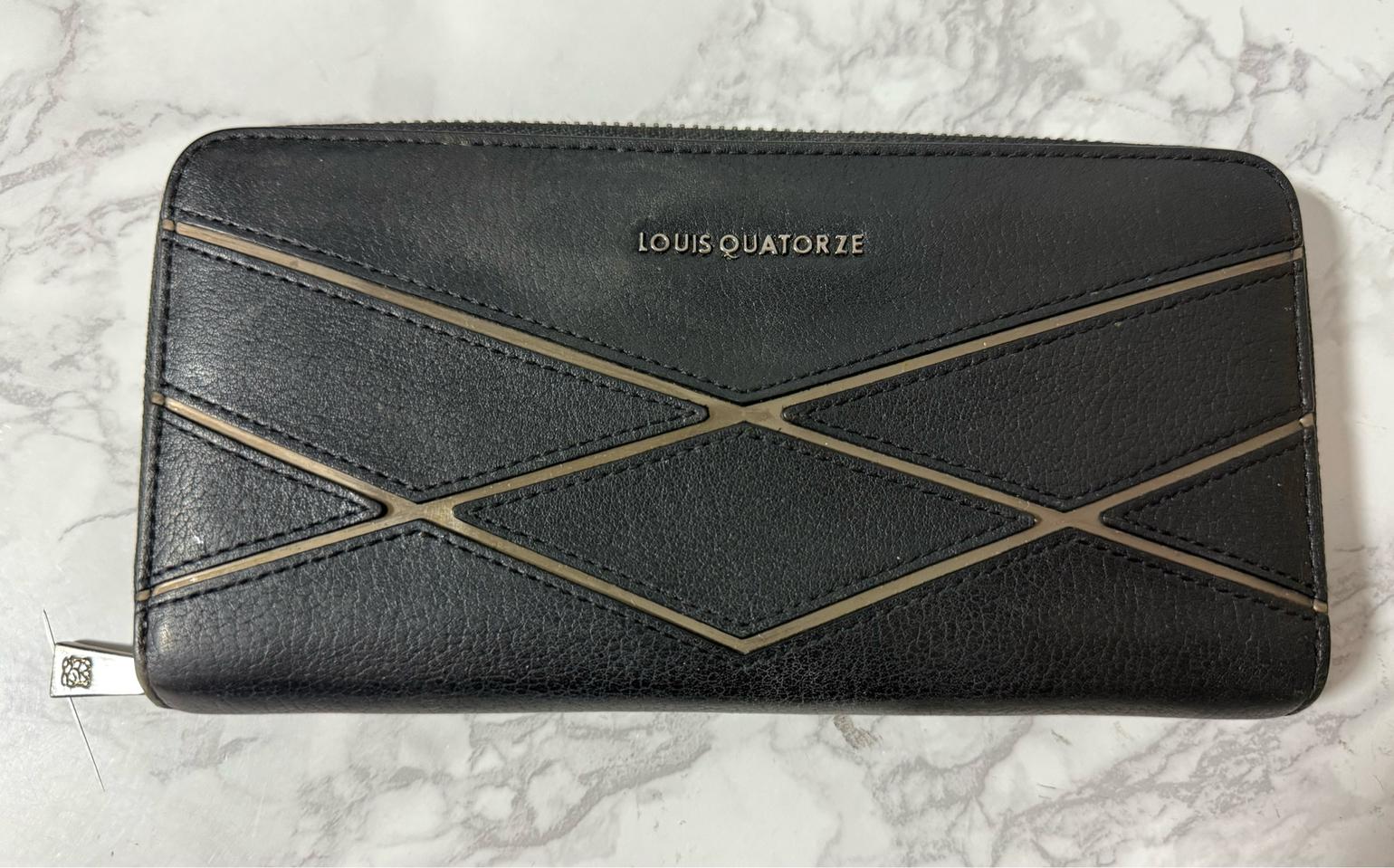 루이까또즈 지갑