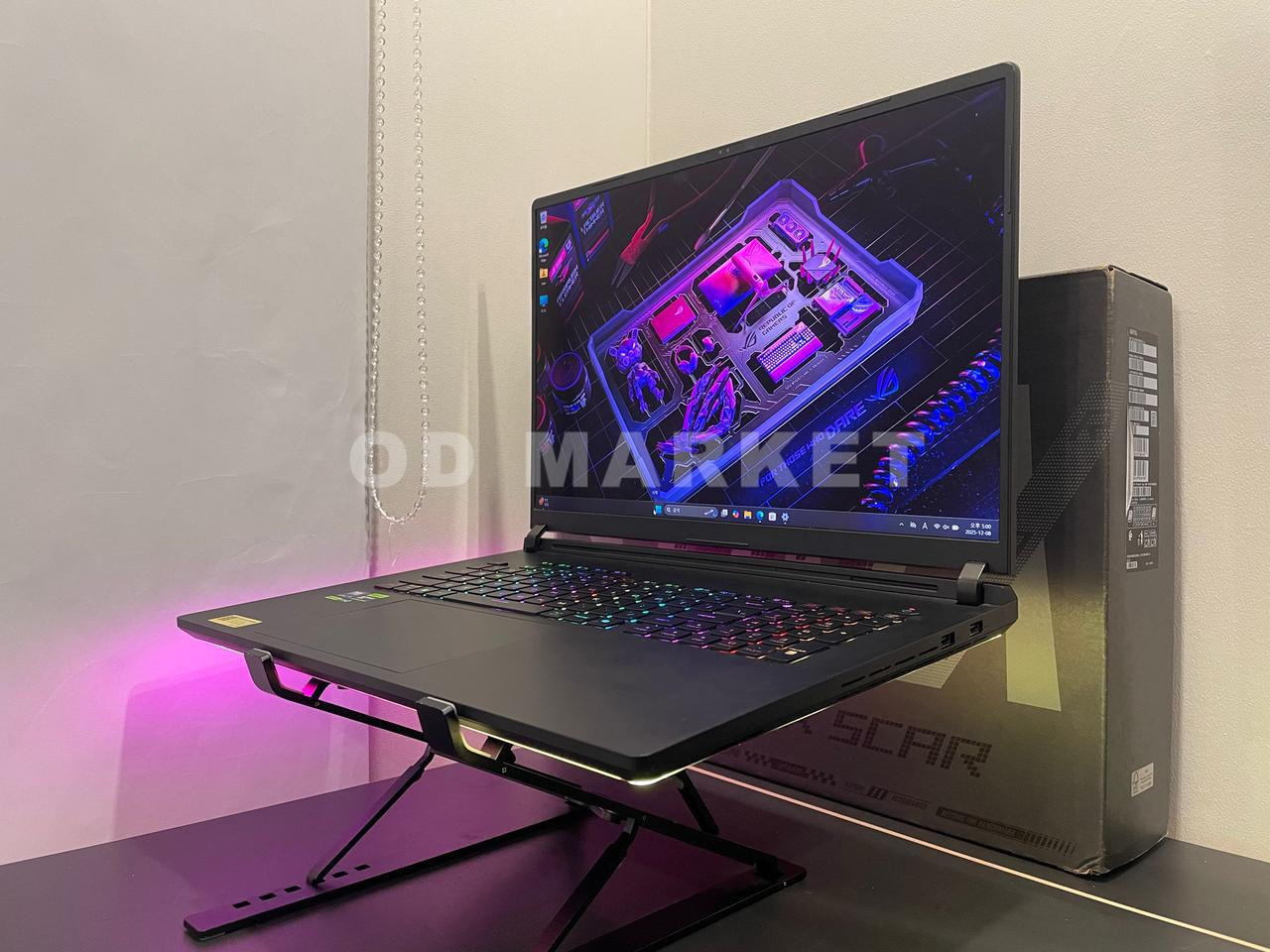 아수스 게이밍 노트북(RTX5090,18인치,울트라9,2T/32g)