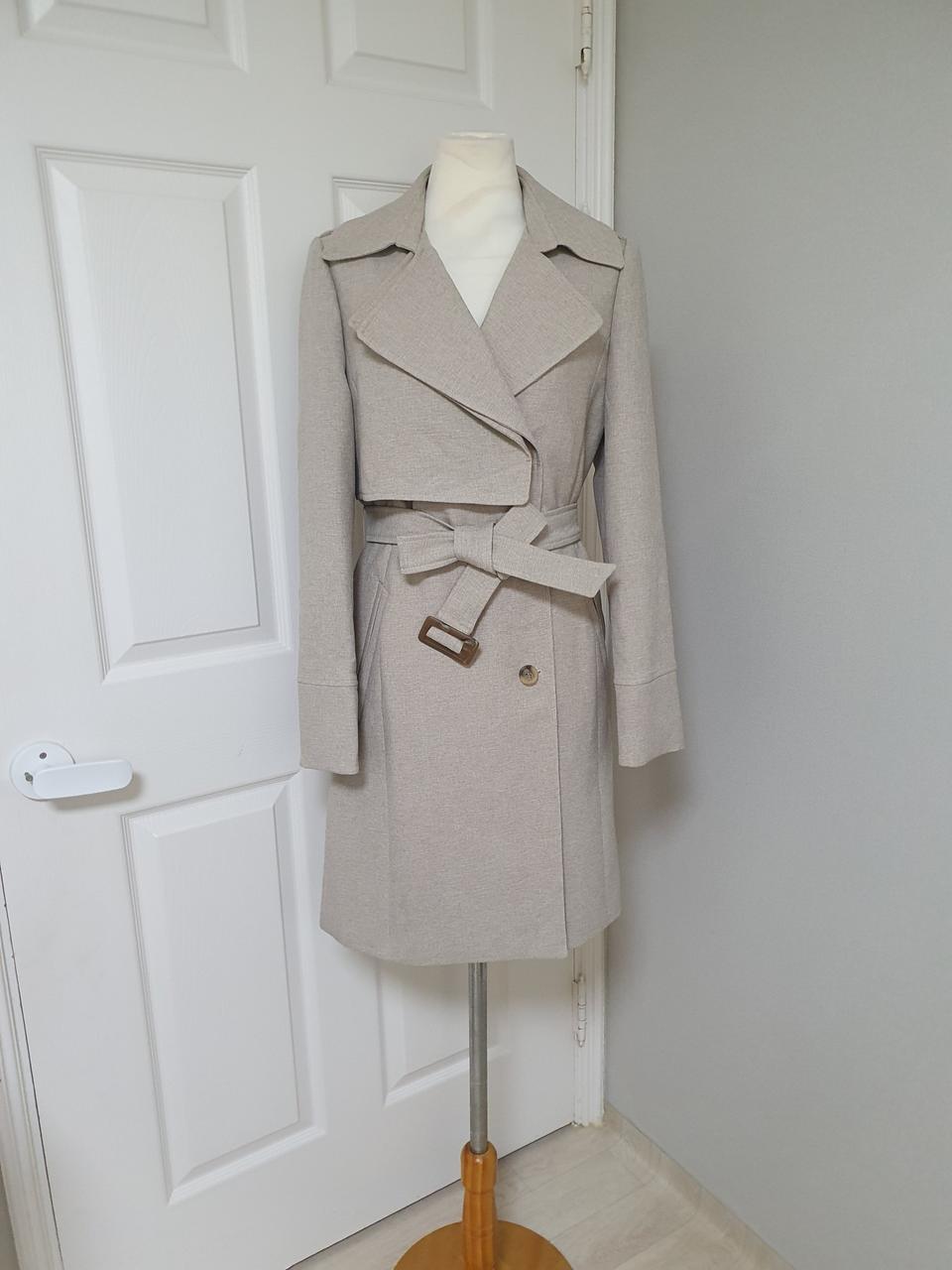 (택있는 새상품)DEVERNOIS 봄, 가을 코트 66사이즈