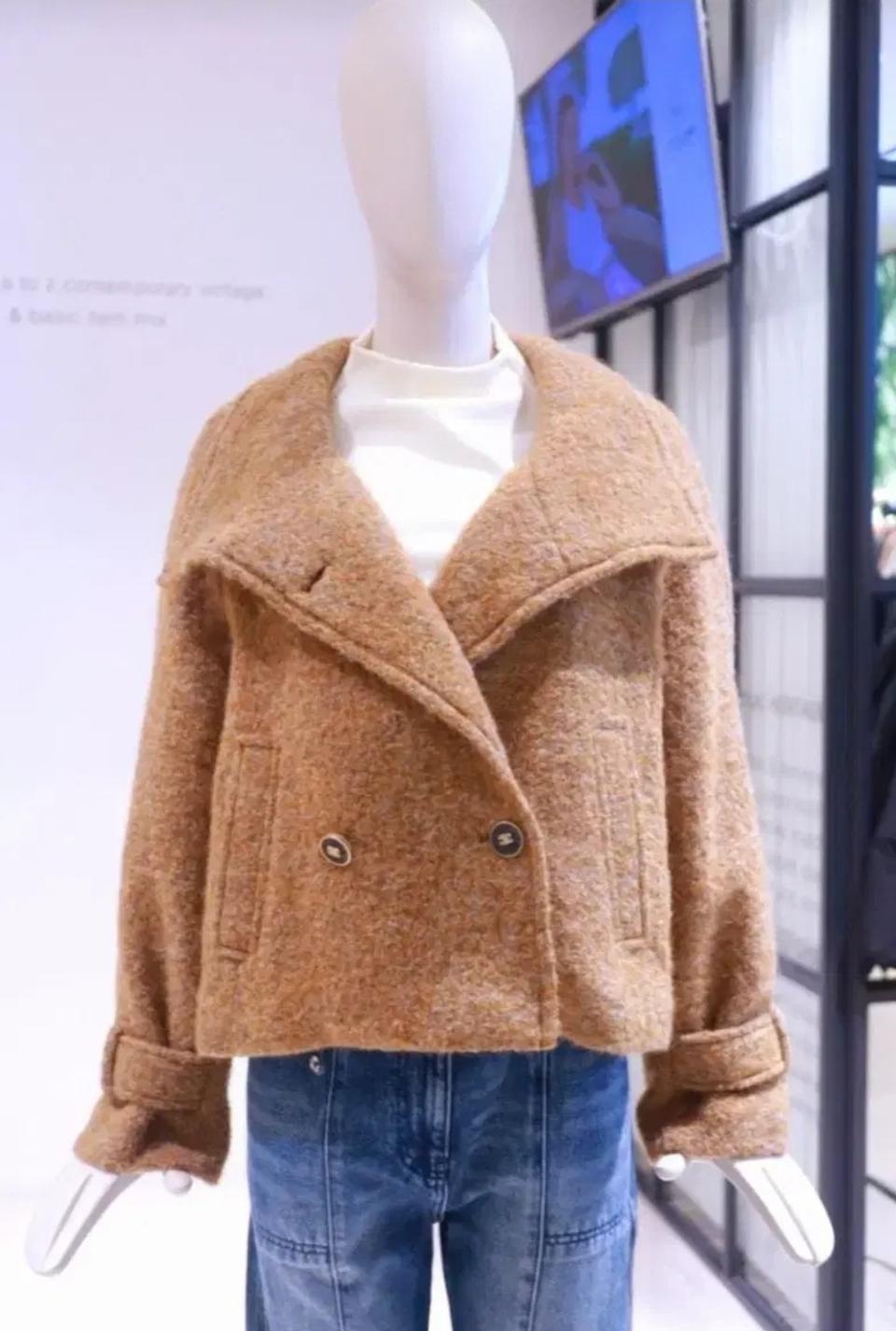 듀엘 알파카 모헤어 믹싱 부클 누빔 코트 55사이즈 새제품