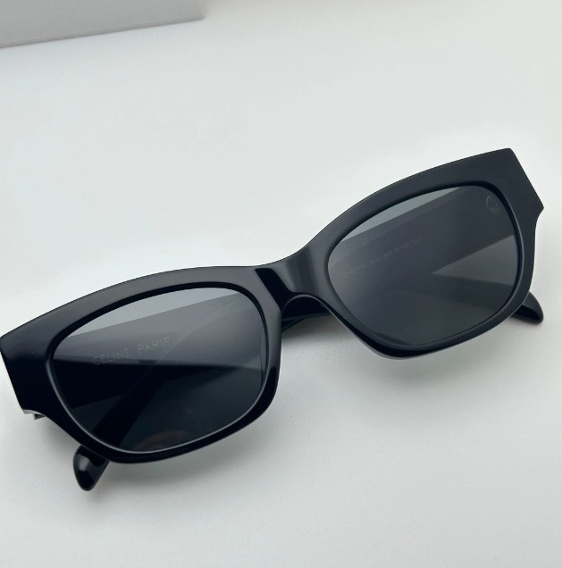 셀린의 멀티 스타일 안경