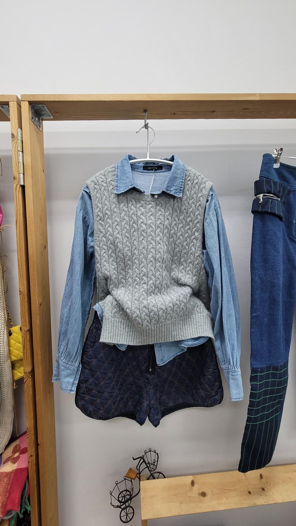 SJYP 케이블 니트 베스트