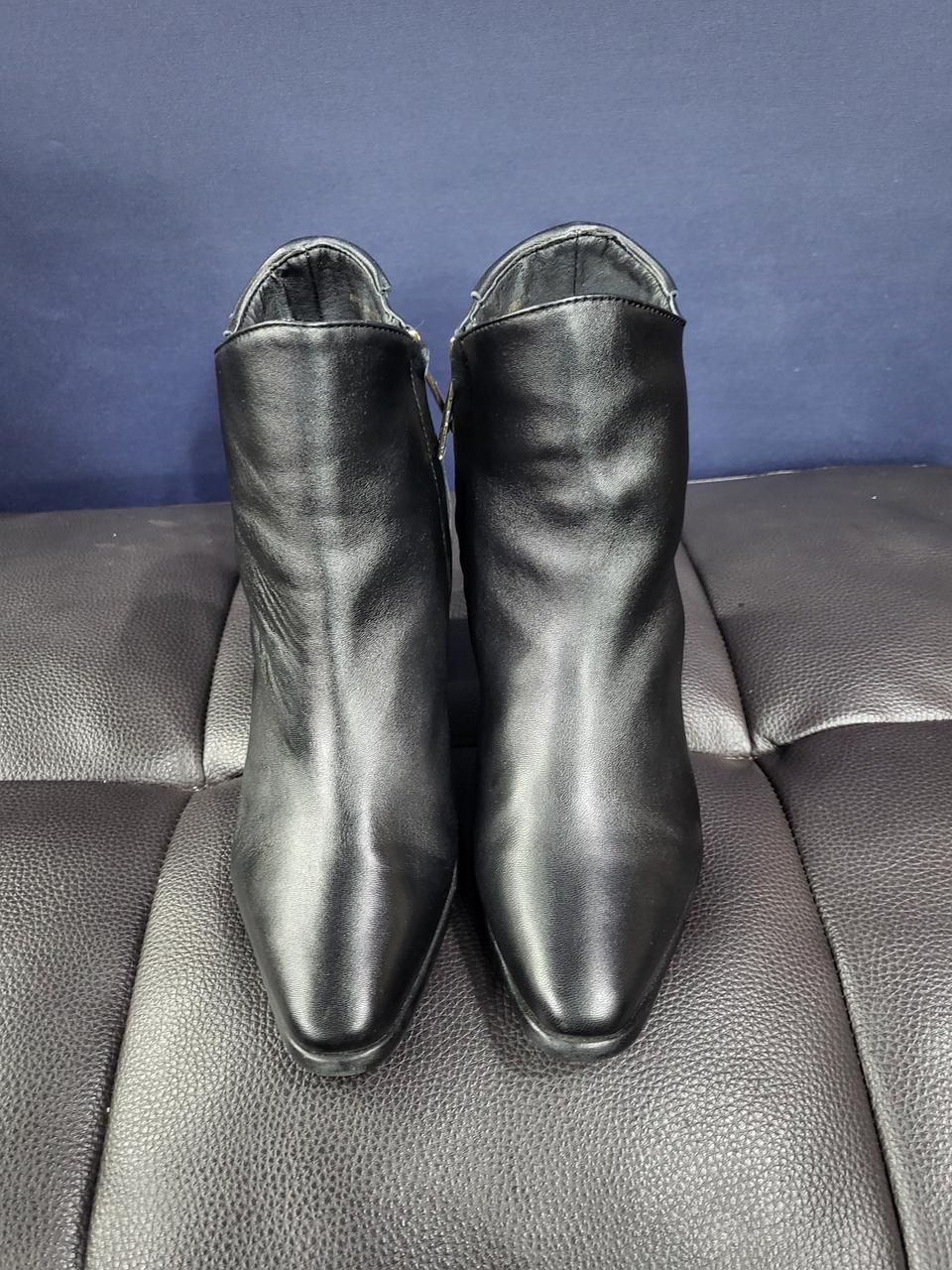 레이크넨 양가죽 앵글부츠