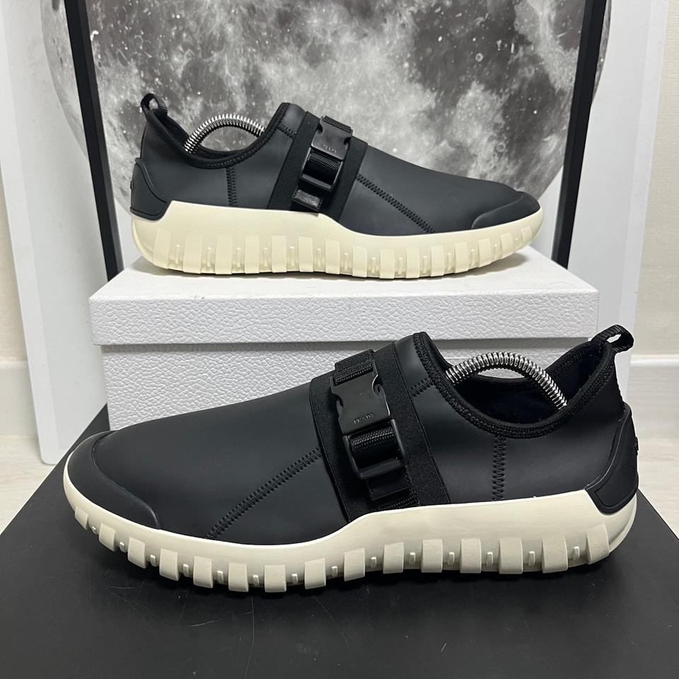 정품 9) 프라다 벨트 버클 스니커즈 280~285