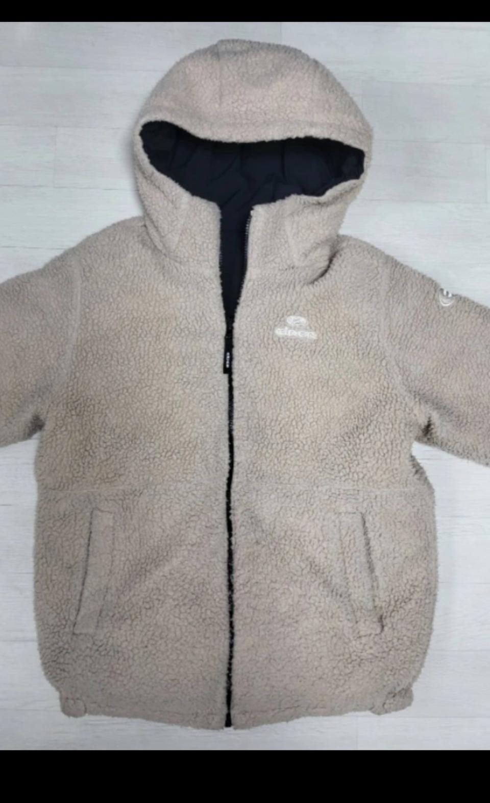 아이더후리스앤검정덕다운 여성165