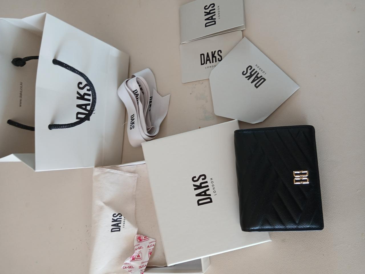 여성 닥스 블랙 헤링본 반지갑