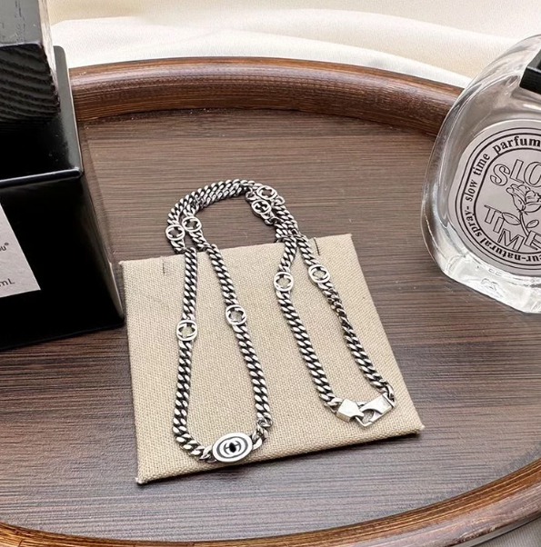 구찌 목걸이 실버