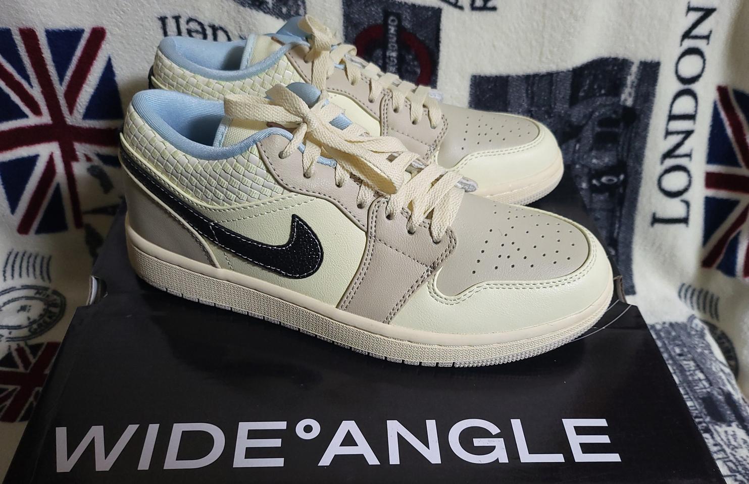 260) 나이키 조던1  크림..