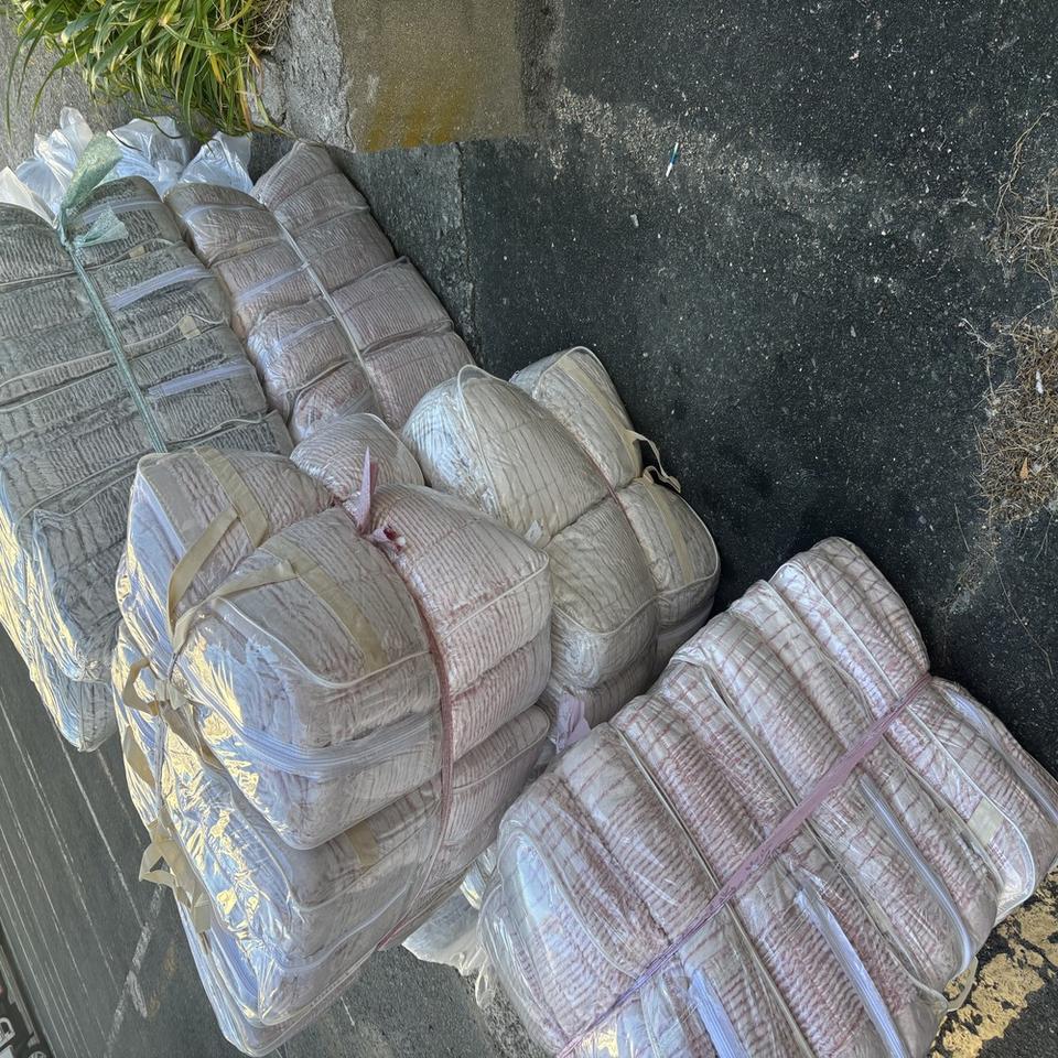 < 3컬러 20장 특가판매>킹사이즈 국내산 10mm 장모극세사 카페트 