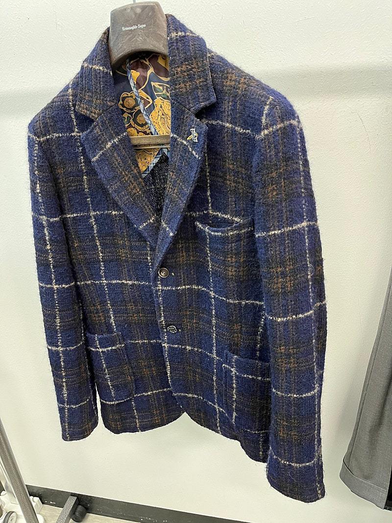 100) 비오비 이태리 니트자켓