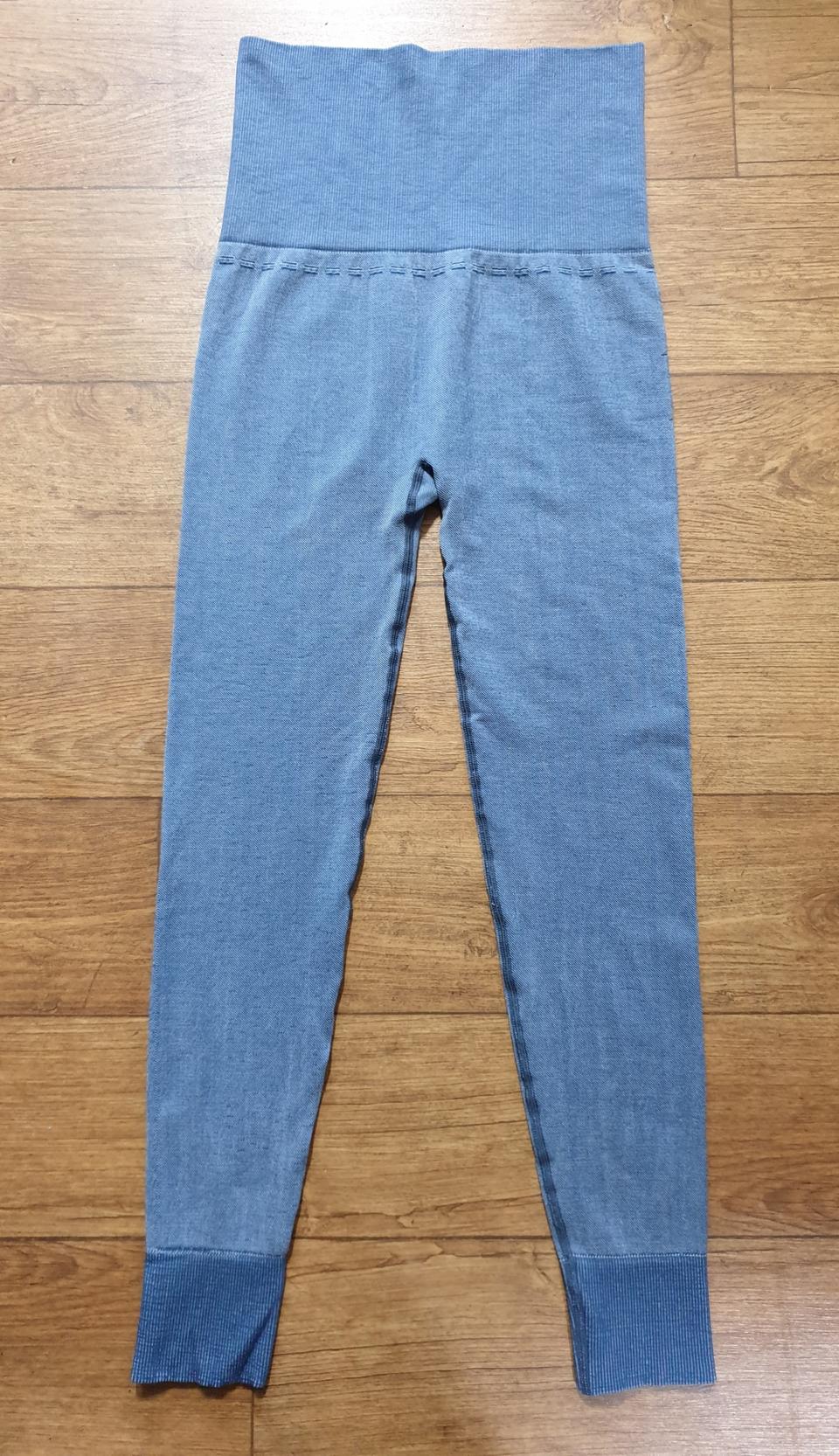 여성 운동복 레깅스