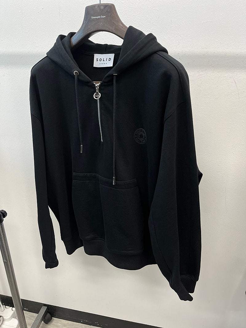 100) 솔리드옴므 하프집 후드티