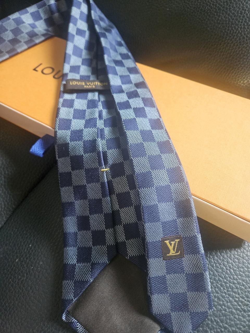 정품●루이비통 다미에 네이비 넥타이