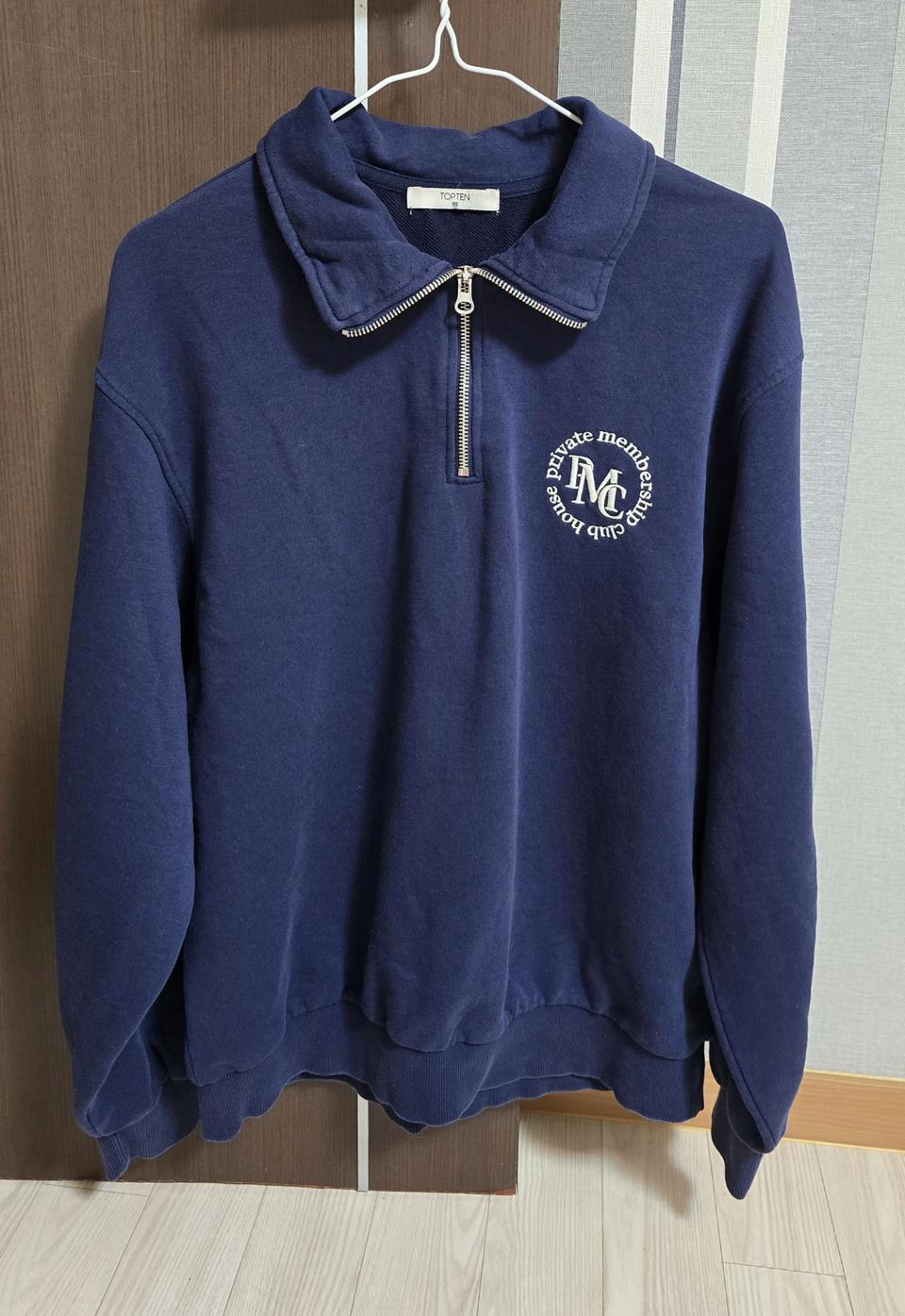 탑텐 다크네이비 긴팔 카라 맨투맨 95(남여공용)