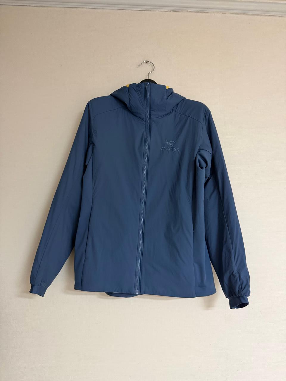 아크테릭스 아톰 LT 후디