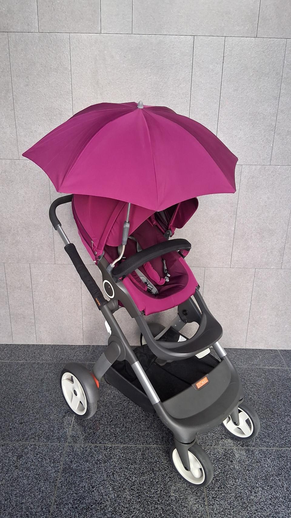 노르웨이산 최고급 명품 럭셔리 디럭스 유모차 스토케. 정품 양산, 투명