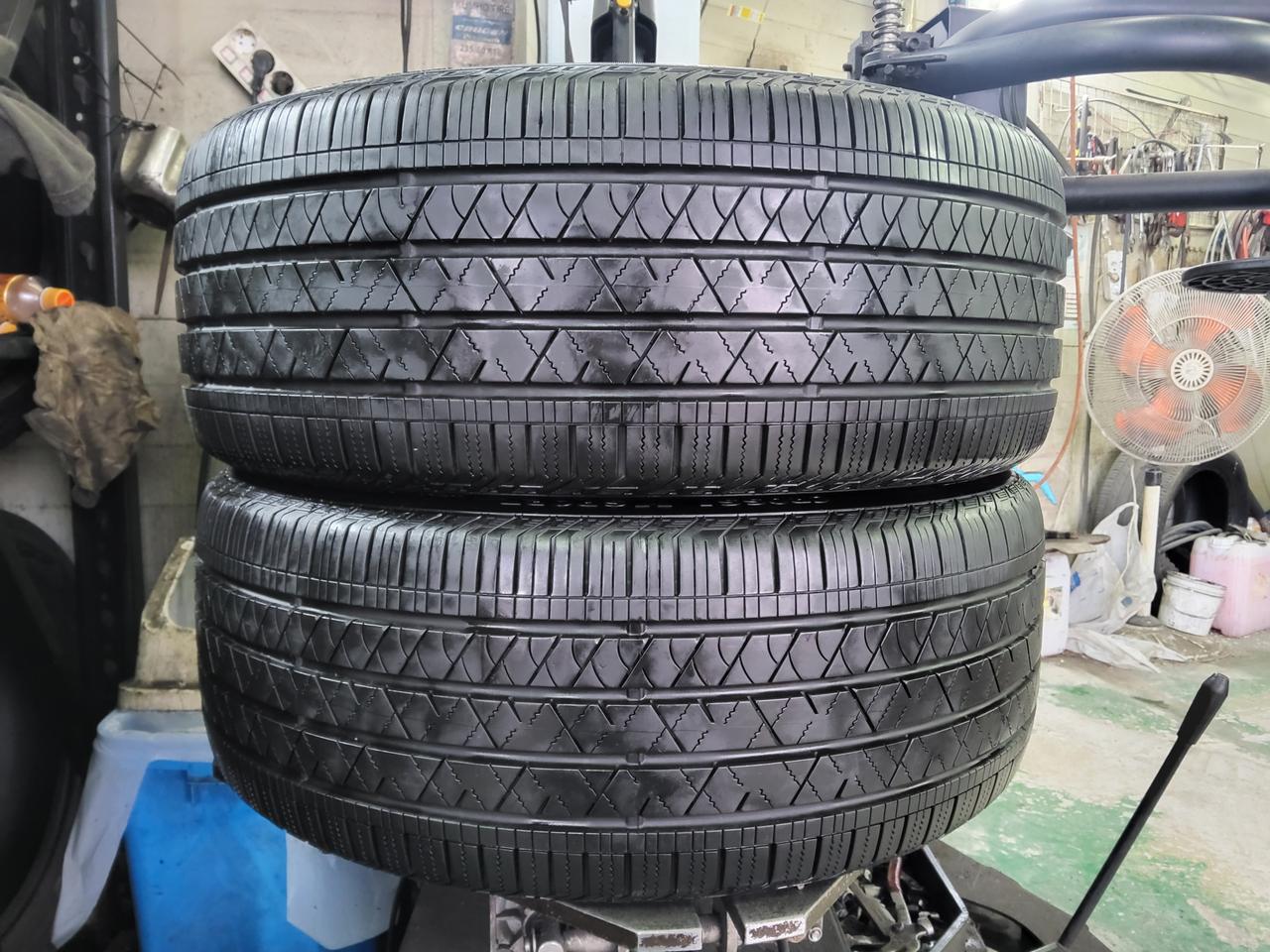 255 45 20 컨티넨탈 중고타이어(23년)