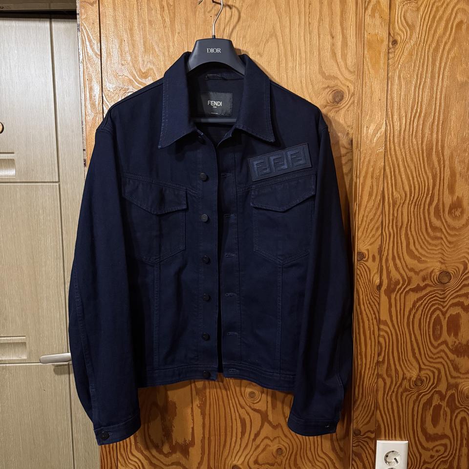 펜디 주카 FFF 청 데님 자켓 판매 합니다