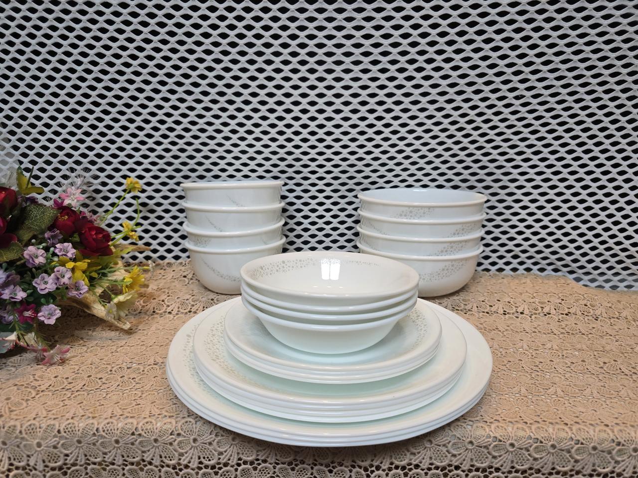 코렐 문라이트 4인조 구성.23p.s