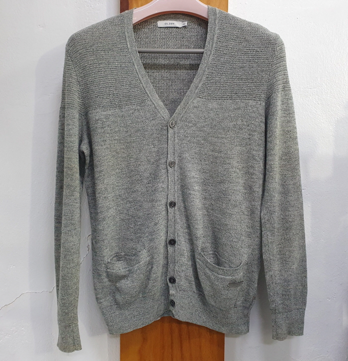 올젠 브이넥 니트 가디건(100)