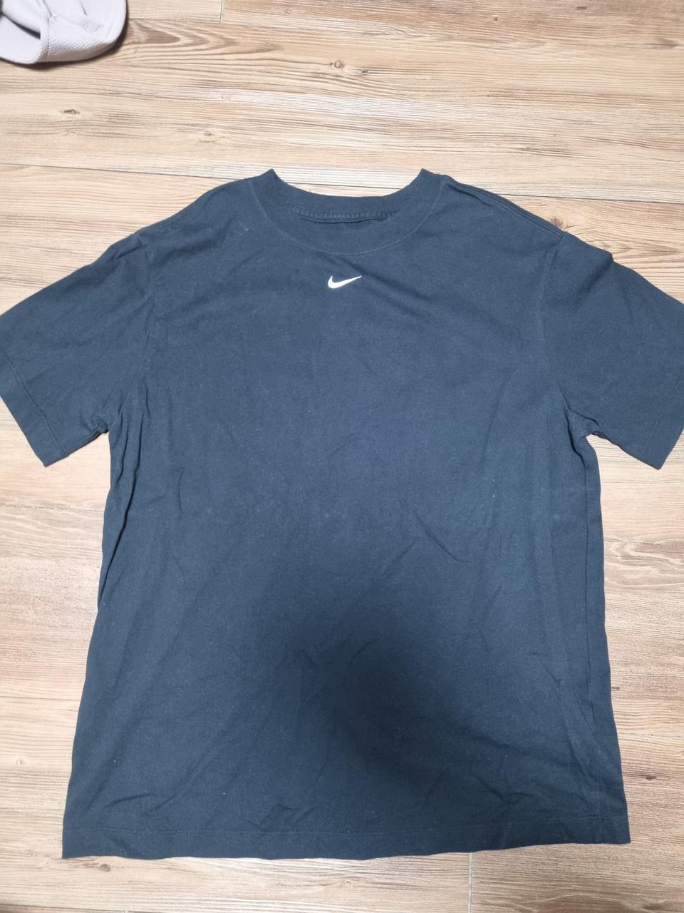 남자 나이키 반팔티 팝니다