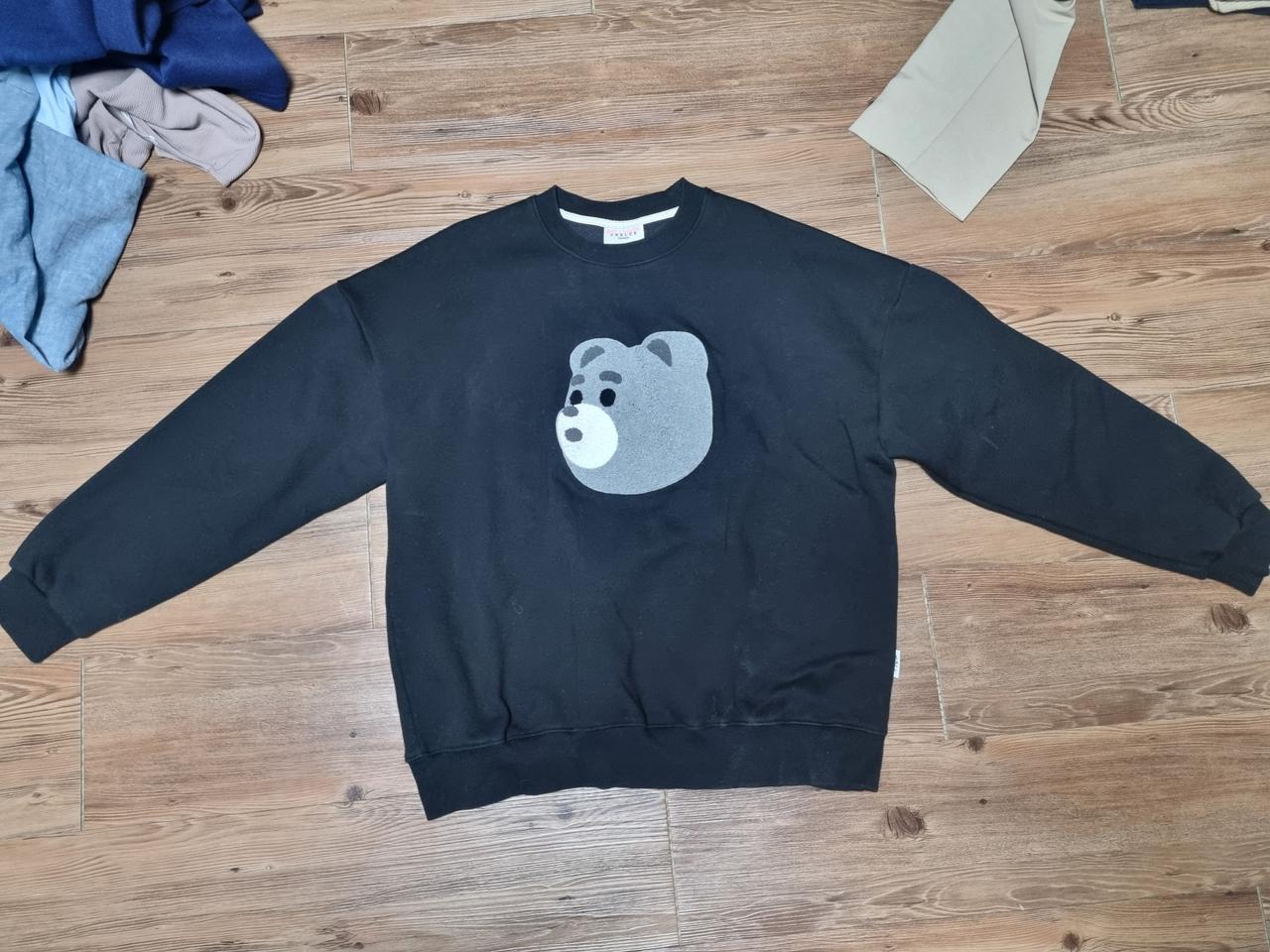 남자 벨리곰 맨투맨 팝니다