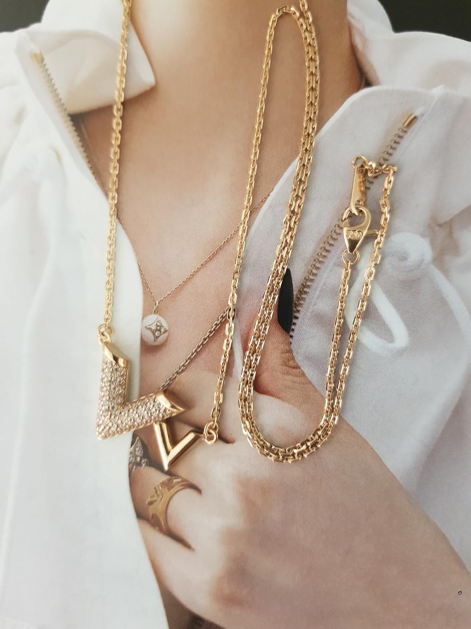 18k 트렌디 투V 일체형 목걸이