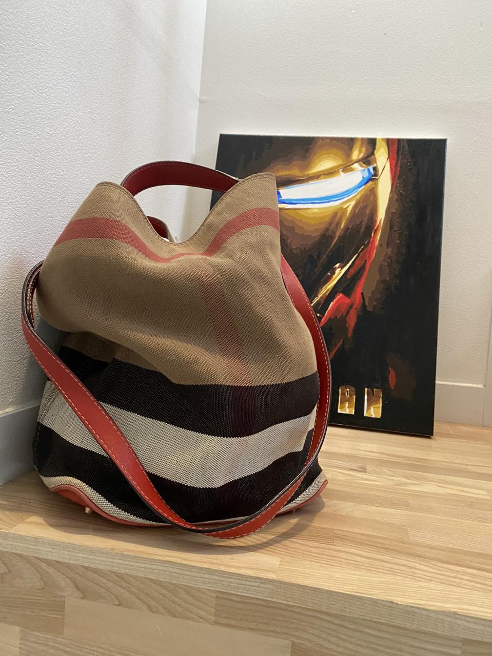 버버리전지현백 정품