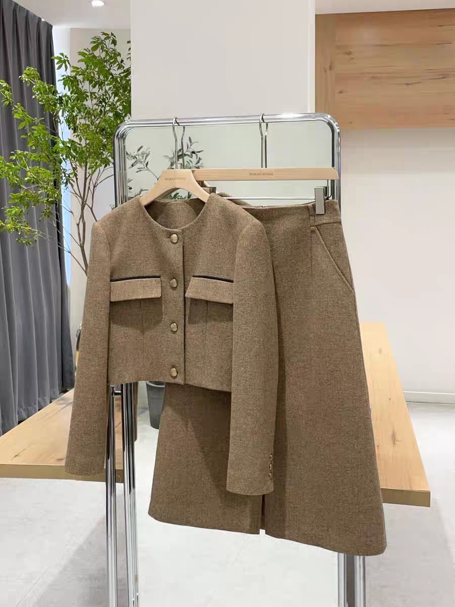 잇미샤 쟈켓 스커트 세트