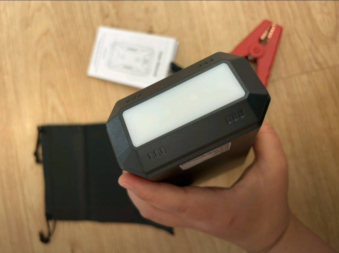 12V 차량용 대용량 점프스타터 보조배터리