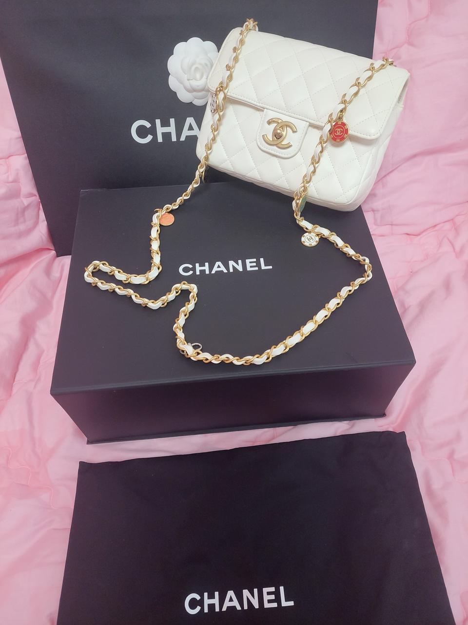 정품)급처미사용새상품!샤넬 내장칩 로고참 캐비어 플랩백 크로스백숄더백가방