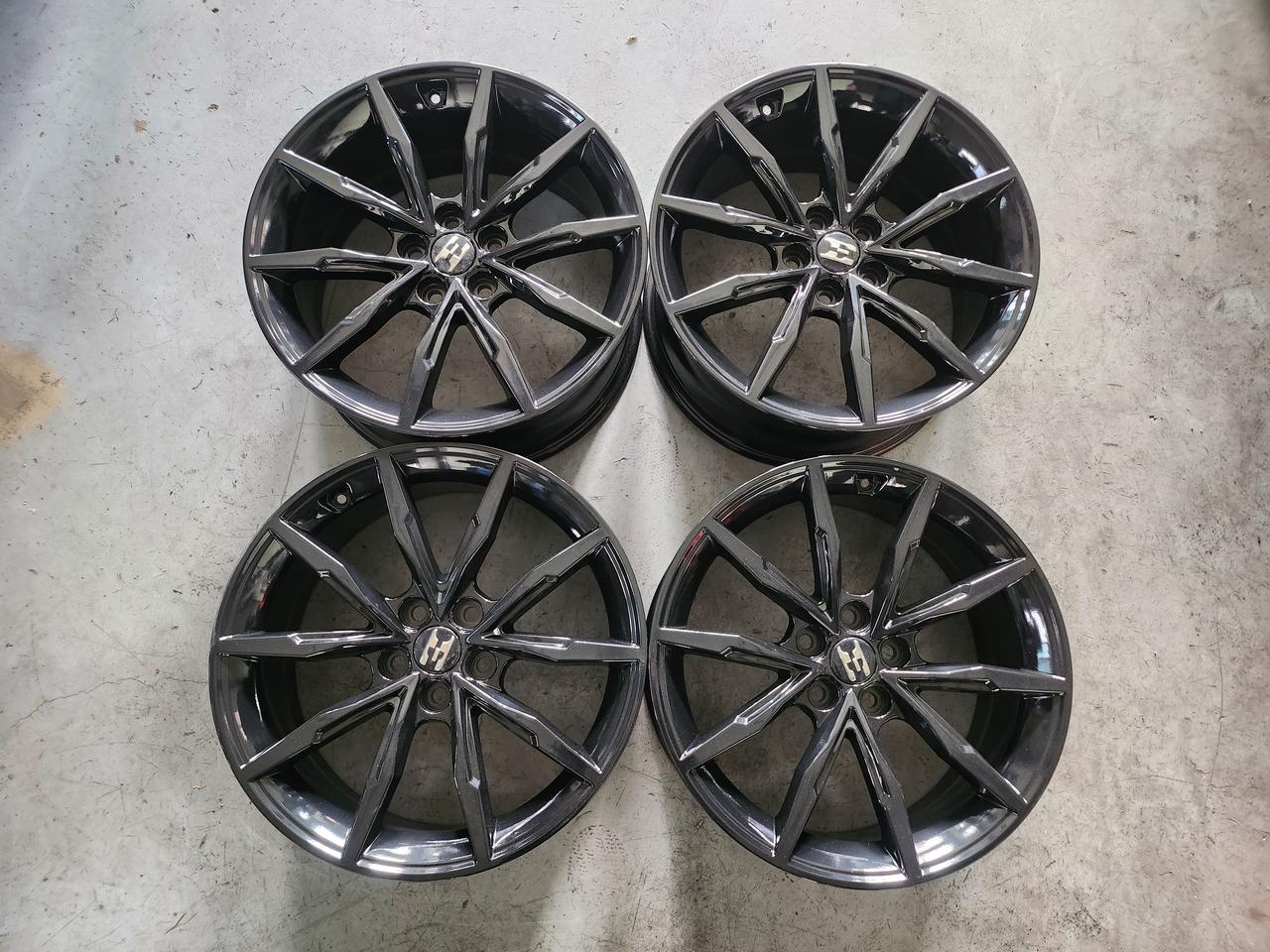 스팅어 튜온 19인치 유광블랙 튜온휠 블랙휠 순정휠 중고휠