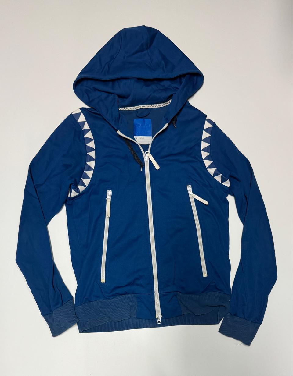 아디다스 올드스쿨 오리지널 샤크 지그재그 후드 져지 M